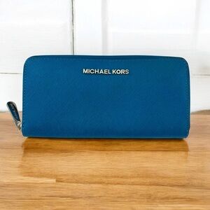 Michael Kors Jet Set Blue Long Leather Zip Around Wallet